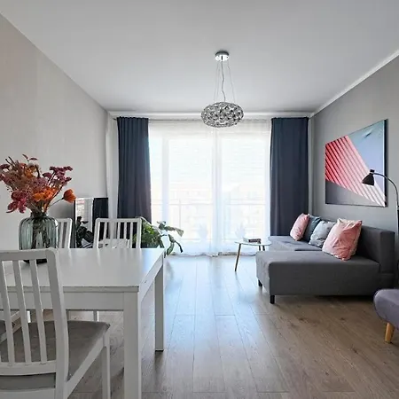Urban Nest Group - Dluga Grobla 10 * Gdańsk
